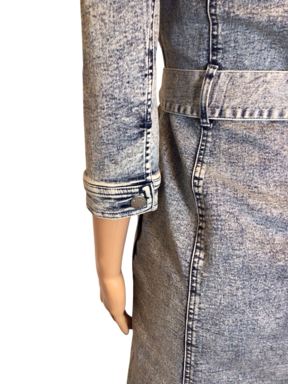 NWOT Venus Denim Midi Dress Sz 6 Puff Sleeve Belted Button Front Stretch - Picture 8 of 12
